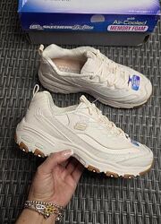 Жіночі кросівки на кожен день від skechers