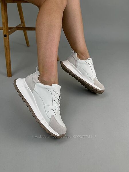 Кросівки жіночі шкіра зі вставками замші бежеві білі Артикул 5104