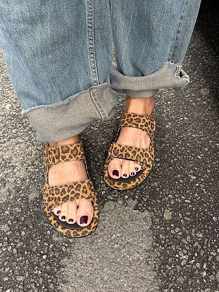 Босоніжки жіночі натуральна замша Артикул 4410 новинка