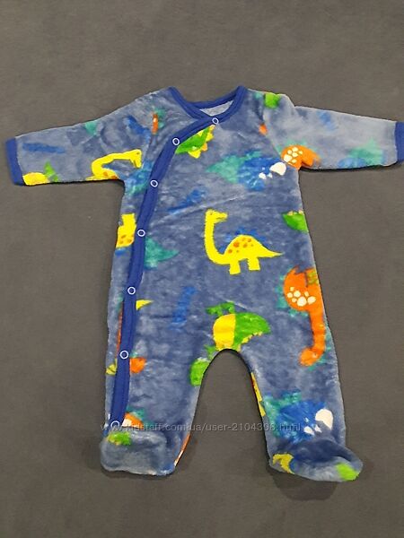 Пухнастий чоловічок для малюка