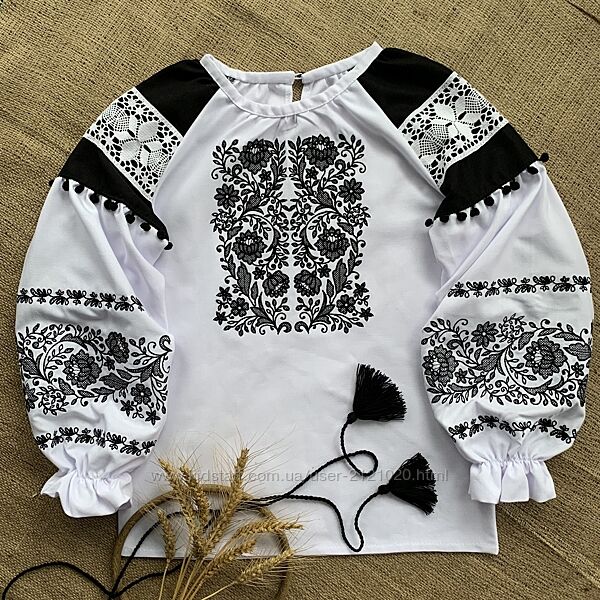 Сорочка вишиванка традиційна чорно біла для дівчинки 