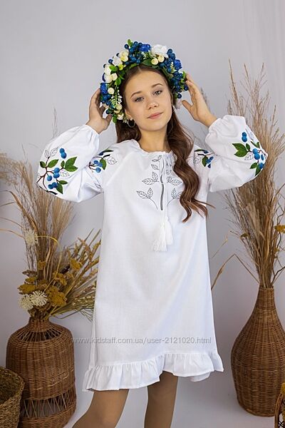 Сучасна сукня вишиванка для дівчинки 