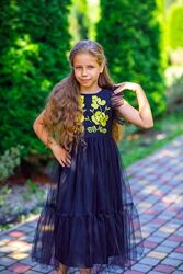 Святкова сукня вишиванка для дівчинки