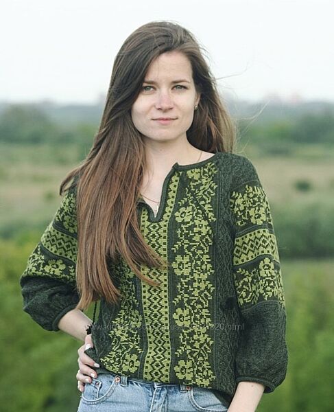 Жіноча вязана вишиванка хакі, вязані вишиванки, 