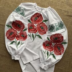 Сорочка вишиванка для дівчинки маки