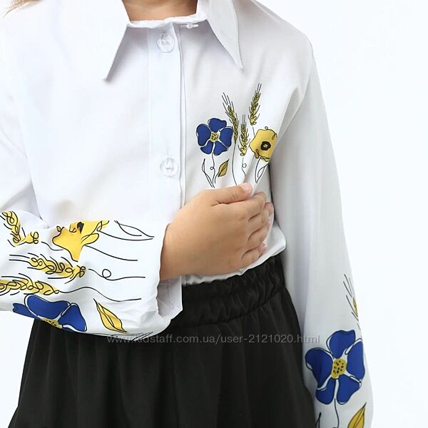 Шкільна патріотична біла блуза для дівчинки 