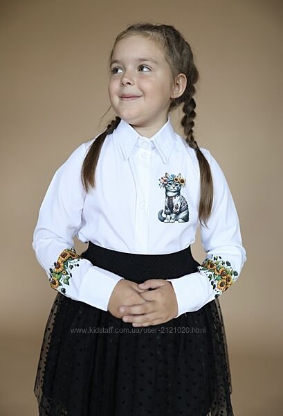 Шкільна патріотична блуза для дівчинки,