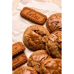 Екатерина Леонова Кукисы  пирожные 2024 NY Cookies