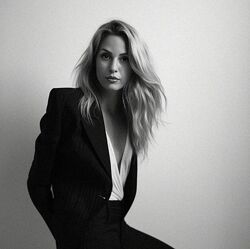 Бот Марти Мастер-класс по созданию нейрофотосессий 2024