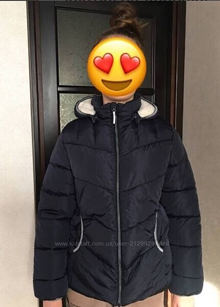 Куртка зимняя на меху  на девочку