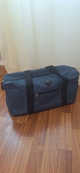 Дорожная сумка, а так же для спорта