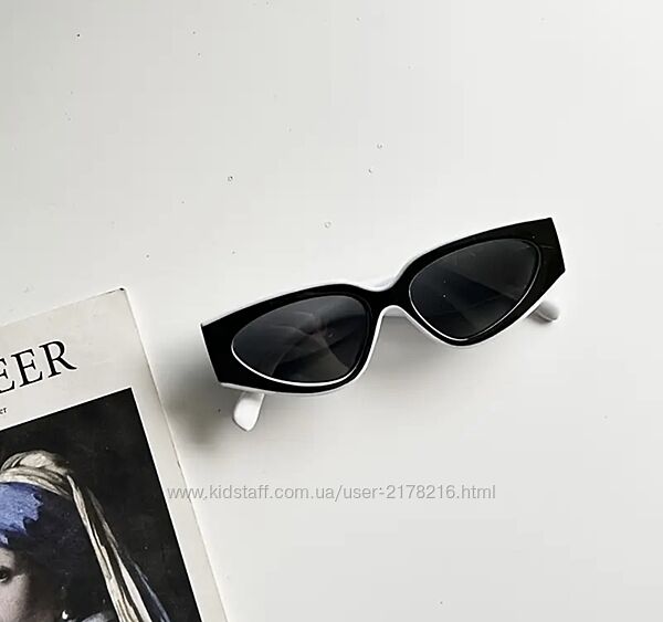 Очки в стиле Chanel