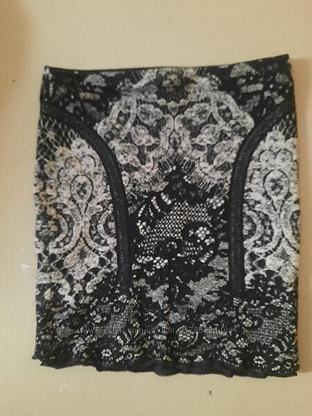 фактурна спідниця Marc Cain. бренд преміум-класу розм M Стильна та елегантн