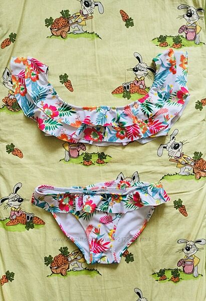 13-14 рок. , 164 зріст купальник Zara. Іспанія. роздільний з рюшами і яскрав