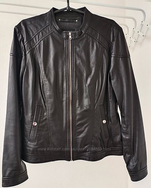 Куртка шкіряна жіноча XS42