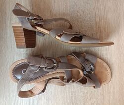 Жіночі босоніжки Gabor 39 р.