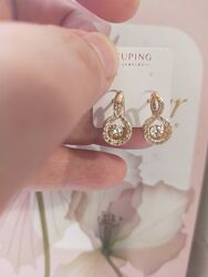 Сережки медзолото, серьги надзвичайно красиві сережки з танцюючим каменем