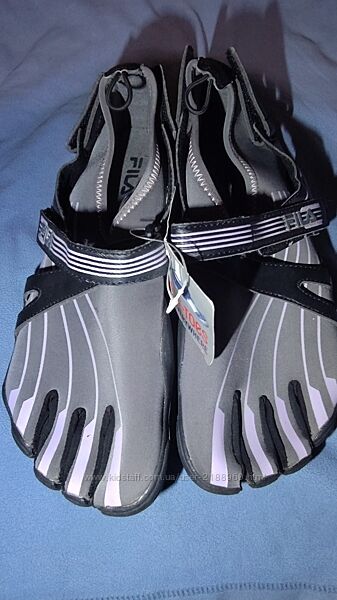 кроссовки FILA Skele-Toes greypink US 10 MID