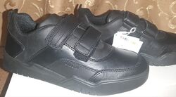 Нові шкіряні кросівки geox 37 розмір