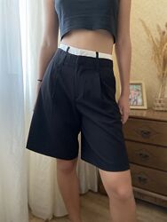Класичні бермуди bershka 34 eur