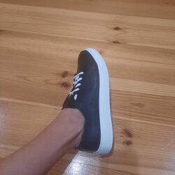 Кеди шкіряні