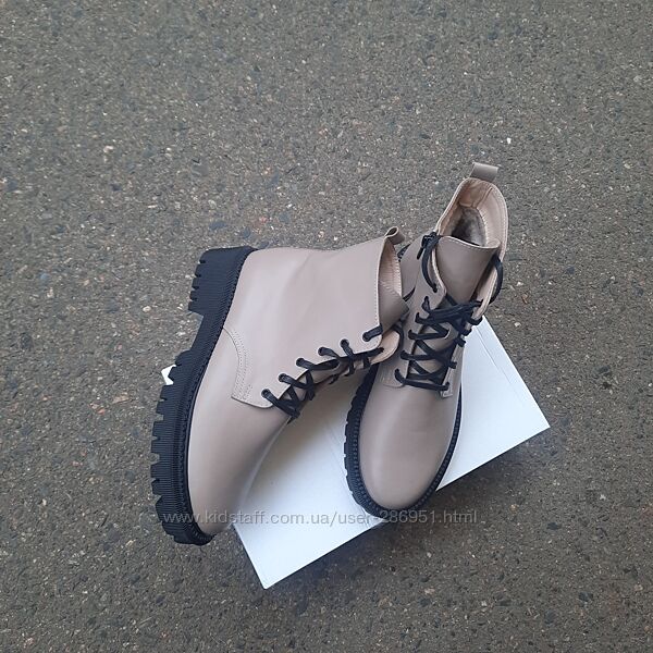 Черевики зимові по 43 розмір