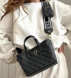 Сумка кросбоді Guess 